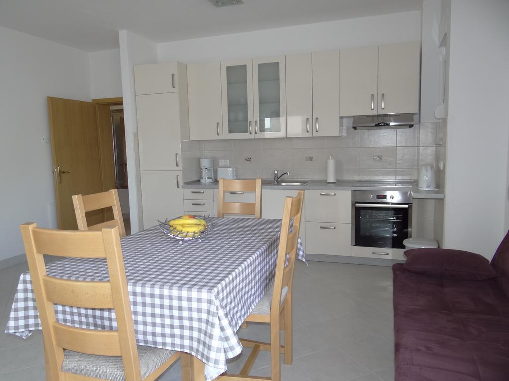 Vila Lola Apartmani Trogir Ngoại thất bức ảnh