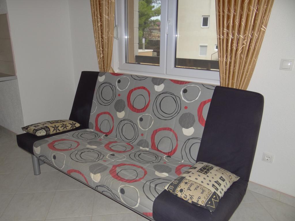 Vila Lola Apartmani Trogir Ngoại thất bức ảnh