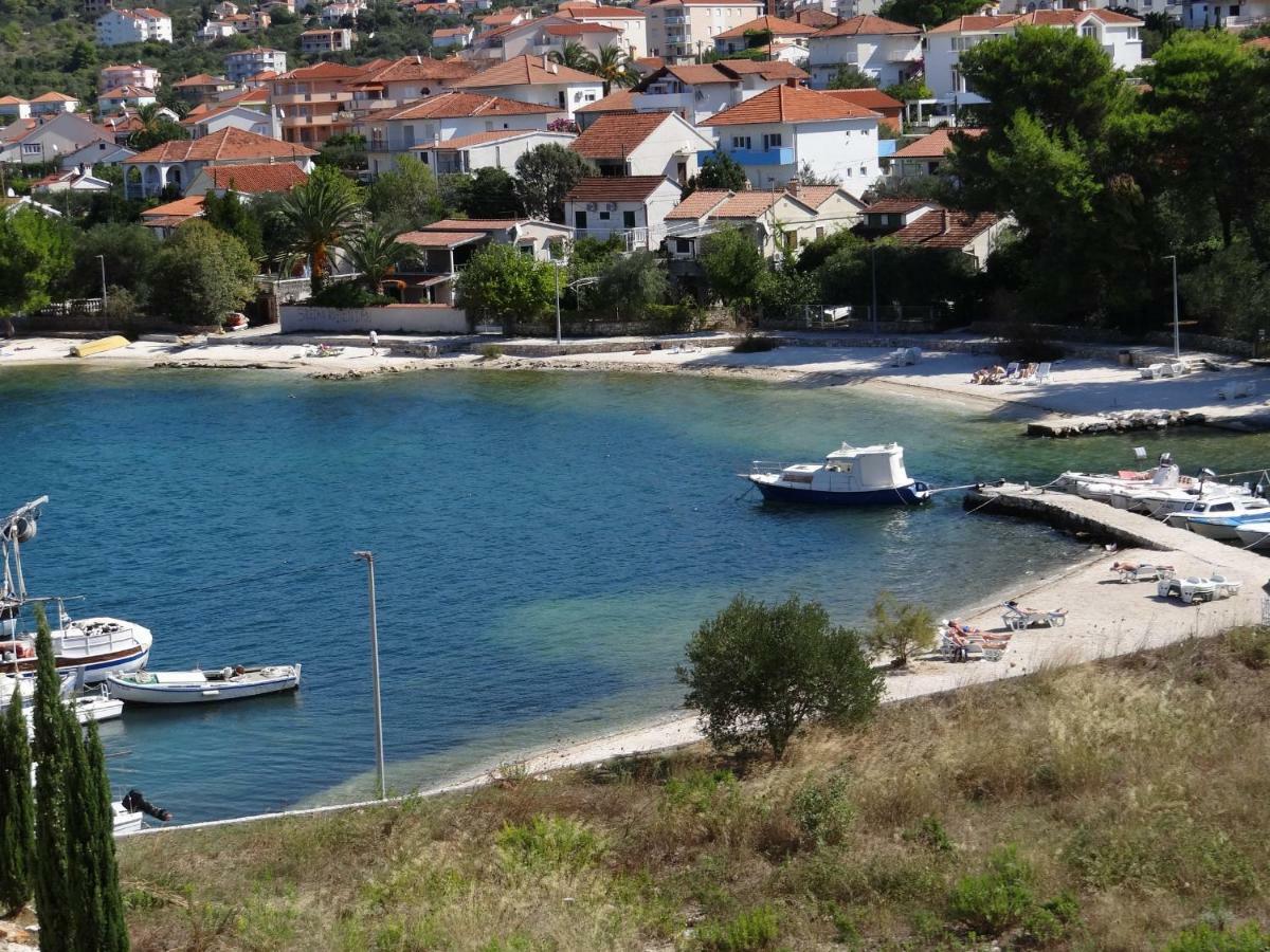 Vila Lola Apartmani Trogir Ngoại thất bức ảnh